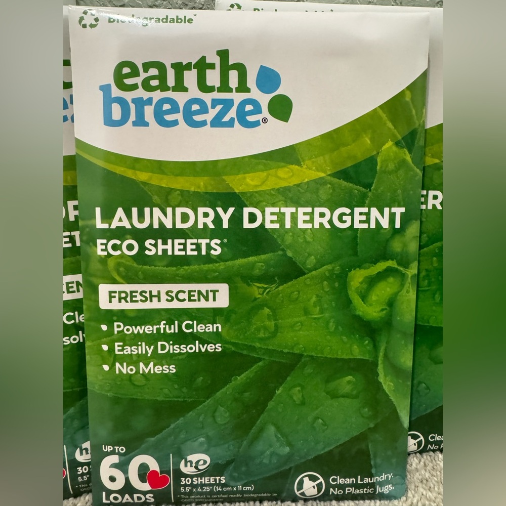 Green Laundry Detergent Eco Sheets-4pack 240 loads - Picture 2 of 3